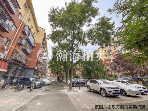 马连道中里一区2号楼甲-3-302室（1/12份额）