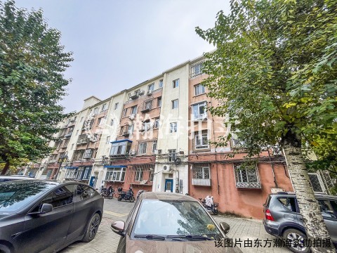 天桥湾14号楼122室