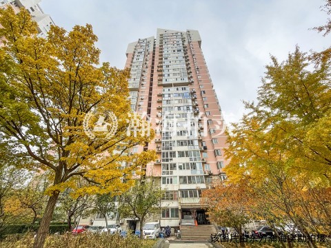 晨光家园B区326号楼5单元702室