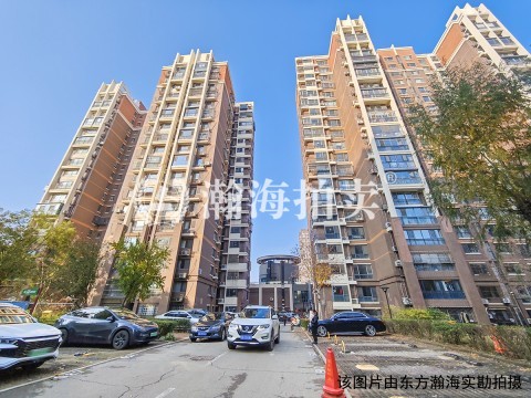 金汉绿港三区9号楼1单元1402室(50%份额)
