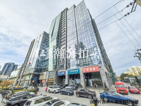 洛克时代中心负1层至负2层（地下车库）