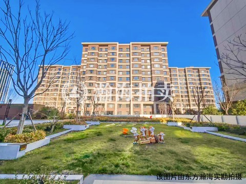 禹洲朗廷湾负1层B10128号车位