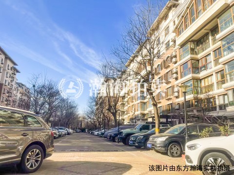 珠江国际城八区18号楼3单元902室