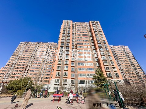 次渠南里六区105号楼2单元502室