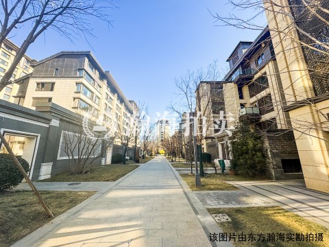 泰禾金府大院16号楼3单元3、B201室（上叠）