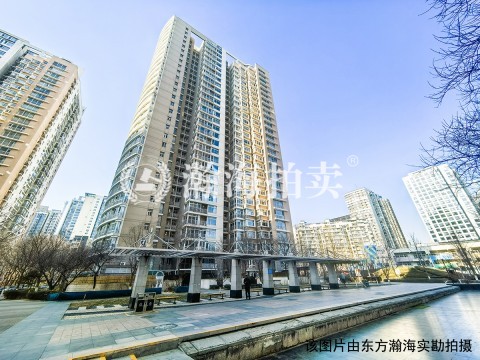 远洋天地72号楼708室