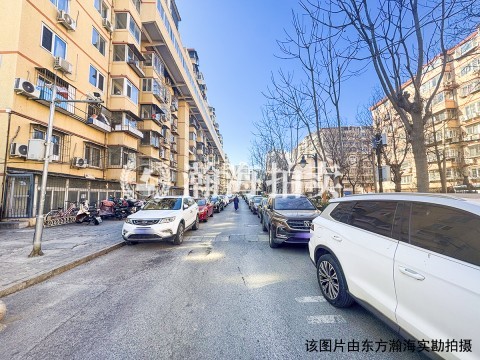 清缘里中区2号楼5单元521室