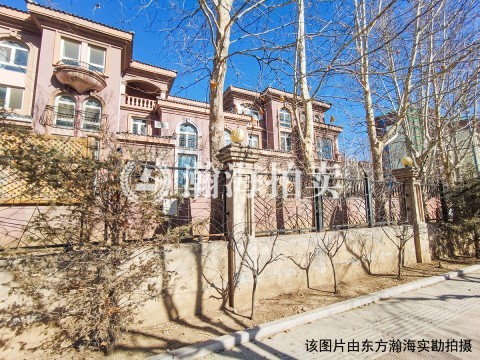 阿凯笛亚庄园5号楼502室（联排别墅）