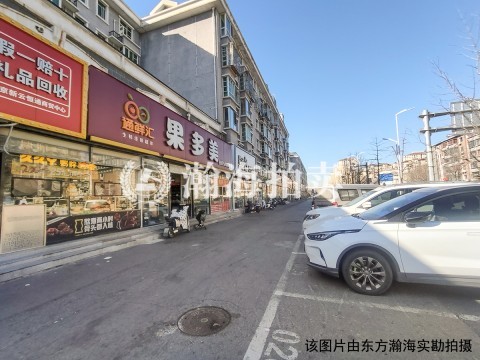 京洲世家418号楼4单元701室