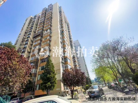 日月东华3号楼2010室