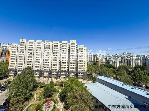 草桥欣园四区7号楼负1层116号车位