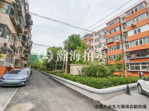 永泰东里15号楼4单元303室