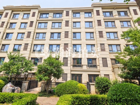 燕西华府34号楼4单元102室