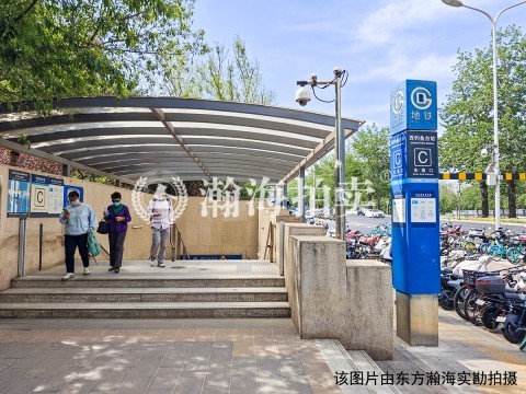 翠微中里18号楼1606室