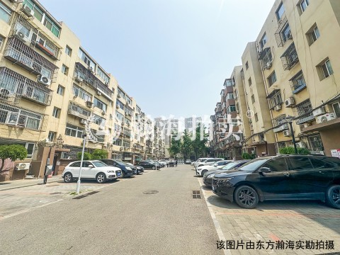永顺西里25号楼142室