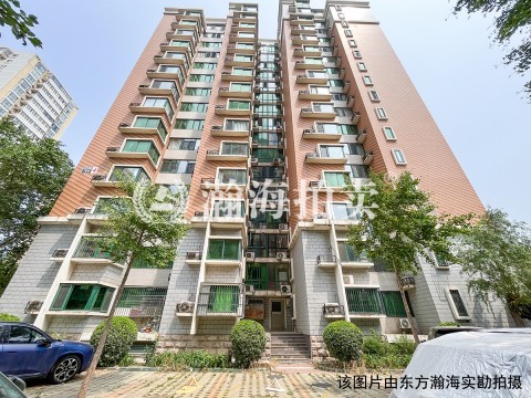 嘉莲苑6号楼401室