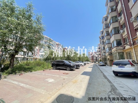 冠雅苑5号楼1单元502室