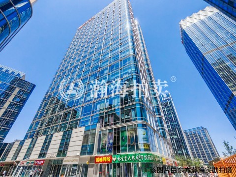 绿地中央广场地下商业102室