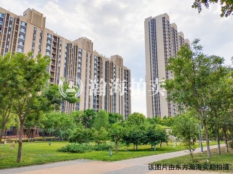 广华新城1号楼4单元704室