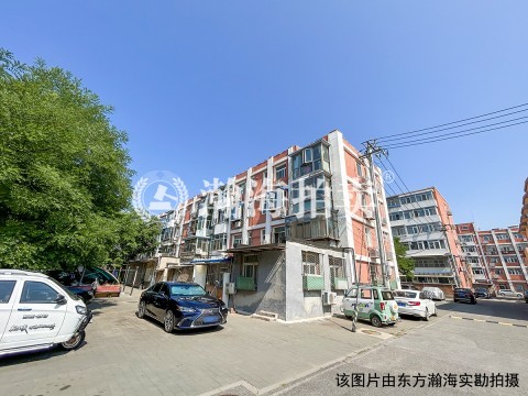北分厂15号楼5单元14室