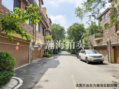 万通天竺新新家园三区3幢-1层023车位