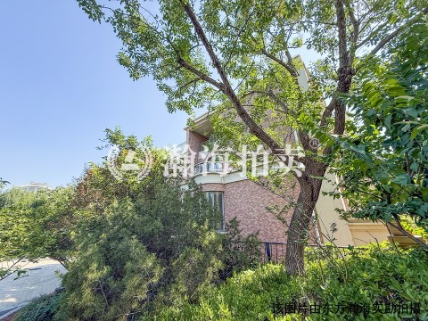 天地美墅四区330号楼02室