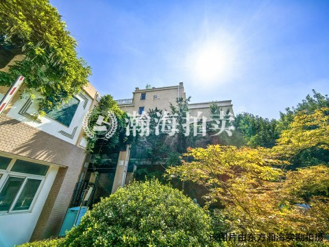 天地美墅四区327号楼01室