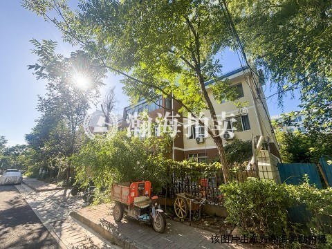 温泉花园A区17号楼1单元201室