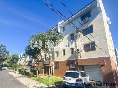 温泉花园A区28号楼2单元601室