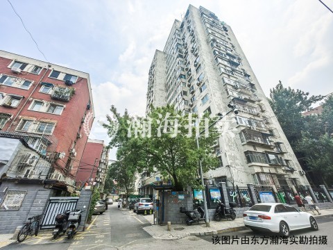蒲安东里6号楼306室