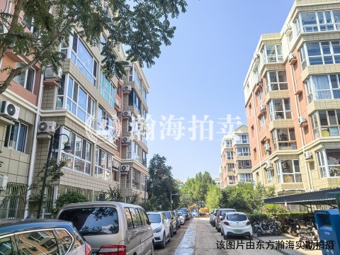 北亚花园10号楼C单元5B室