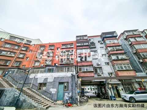 兴房大街18号楼1单元202室