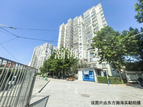 嘉瑞通小区5号楼507室