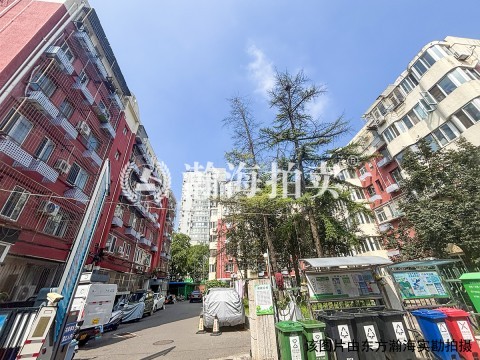 红莲中里19号楼2单元304室