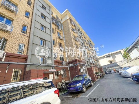 玉桥中路55号院55号楼611室