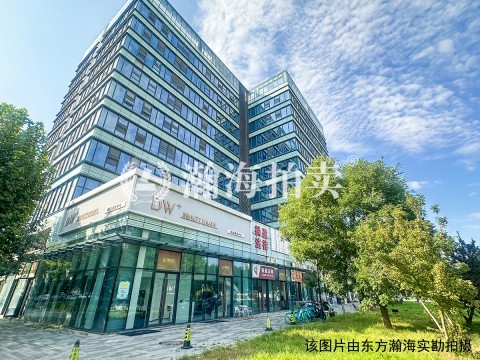 合景领峰10号院6号楼712室