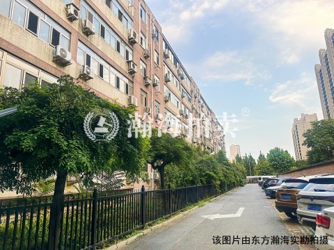 东大街6号院18号楼3单元304室（25%份额）