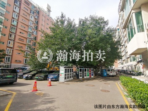 在水一方201号楼6单元701室