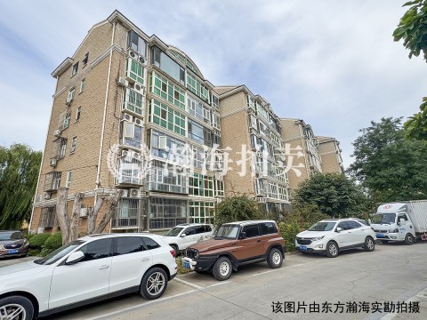 泉河园二区13号楼1单元302室