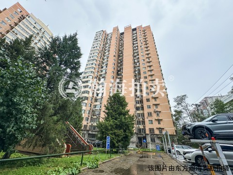 莲香园3号楼409室（带1车位）