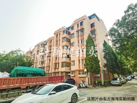 德露苑14号楼1单元201室