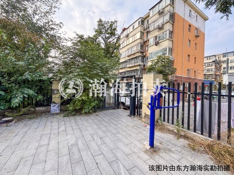 八角南路12号楼6单元94室
