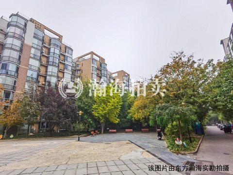 卡布其诺123号楼1单元302室