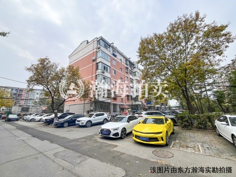 和义西里三区2号楼4单元502室