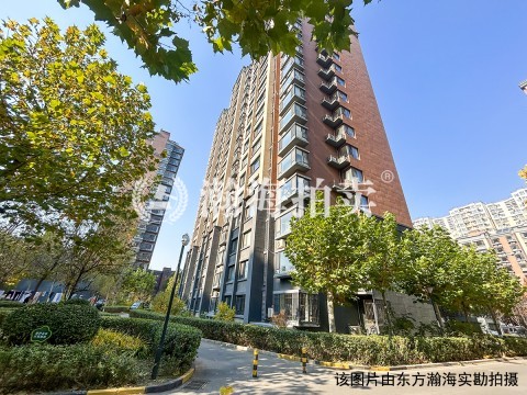 中国铁建原香漫谷4号楼1301室