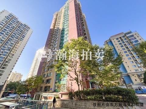 荣丰2008 8号楼215室