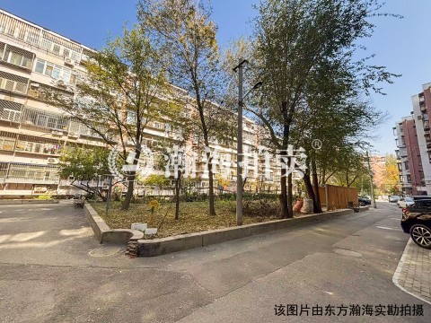 南苑北里三区2号楼6单元611室