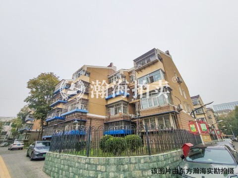 中仓小区13号楼242室