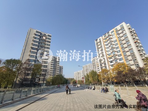 加州水郡四期 195号楼104室