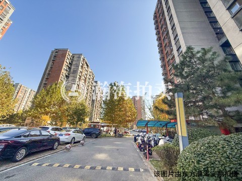 梅兰居10号楼2单元103室